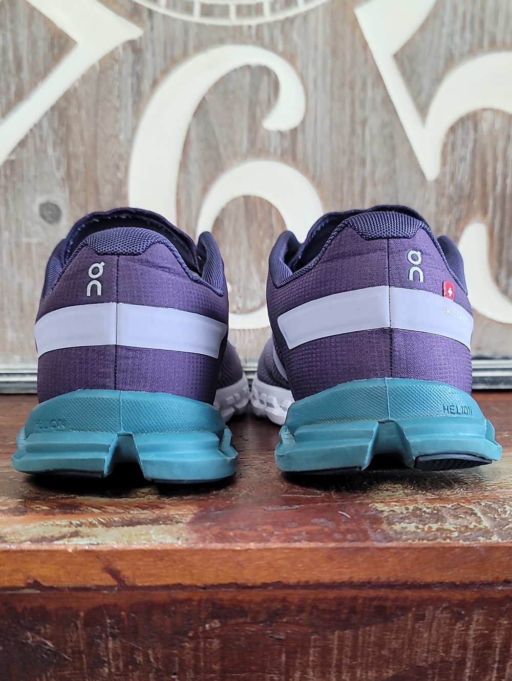 On Running Cloudflow "Violet/Tide" Wmns 9.5, Good Condition Fast Shipping - Picture 9 of 16